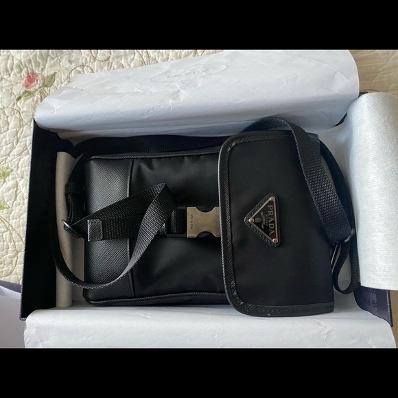 Prada bag - Picture 3 of 6